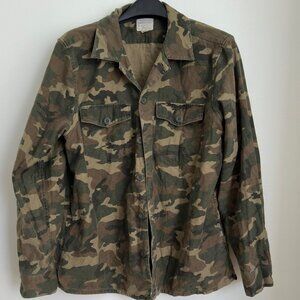 AMERICAN EAGLE MENS XL CAMO PRINT SHIRT OR LIGHT JACKET